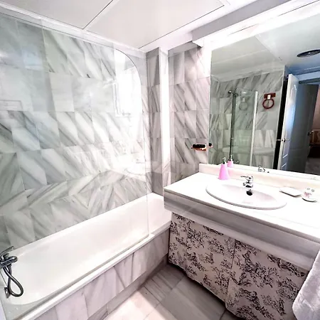 Casaflex En Naranjos De Marbella