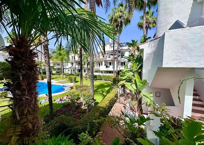 Casaflex, En Naranjos De * Marbella